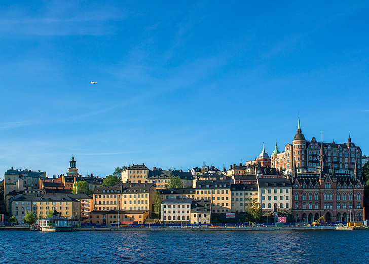 sweden-stockholm-pier-beach-preview.jpg